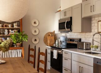 Revisteros vintage: la solución inesperada de almacenamiento en la cocina