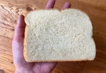 Напрочуд Ефективний Лайфхак з Білим Хлібом для Чистки