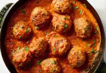 Курячі кофти в томатному соусі: посібник з приготування індійських фрикадельок