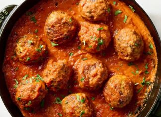 Курячі кофти в томатному соусі: посібник з приготування індійських фрикадельок
