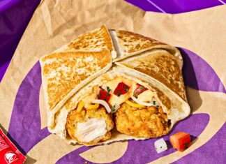 Taco Bell lanza un nuevo control deslizante Crunchwrap y una quesadilla ampliada