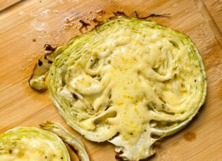 Cavolo al formaggio con due ingredienti: una ricetta sorprendentemente deliziosa