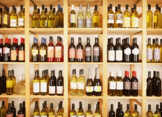 Топ-3 сакэ от сомелье: идеальный выбор для весны