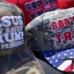 Уход из Секты: Почему Американцы Отвергаются “MAGA-Христианства”