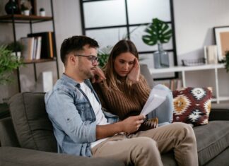 Новая цена выживания: Почему 140 000 долларов в год – новая черта бедности