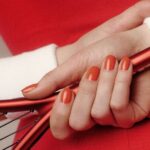 Що Ваші Нігті Розкривають Про Ваше Здоров’я, За словами Дерматологів