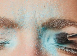 Beauty vs. Biology: How to Use Eye Makeup Without Risking Your Vision