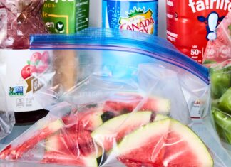 Mudando para Compostável: Por que os Consumidores estão Trocando Plástico por Alternativas Sustentáveis
