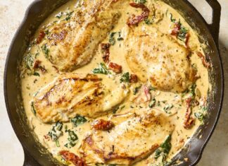 O segredo para um jantar perfeito durante a semana: por que o frango toscano One-Pan é um alimento básico na cozinha