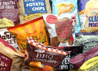 Probamos 13 patatas fritas en Trader Joe’s: este fue el único ganador claro