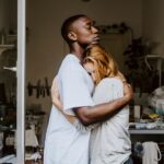 Тревога в отношениях — это не приговор к расставанию