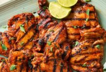 Справжній мексиканський Pollo Asado: ніжна курка у маринаді з ахотою