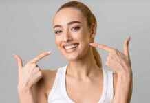 Чому ваші зуби виглядають жовтими і як це виправити природним шляхом