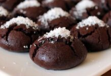 Zo maak je “Coco Star Cookies” gevuld met kokos, het perfecte theemoment